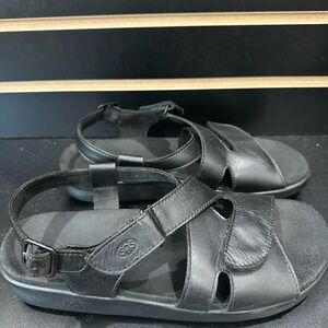 SAS Huggy women’s Black Leather Sandals